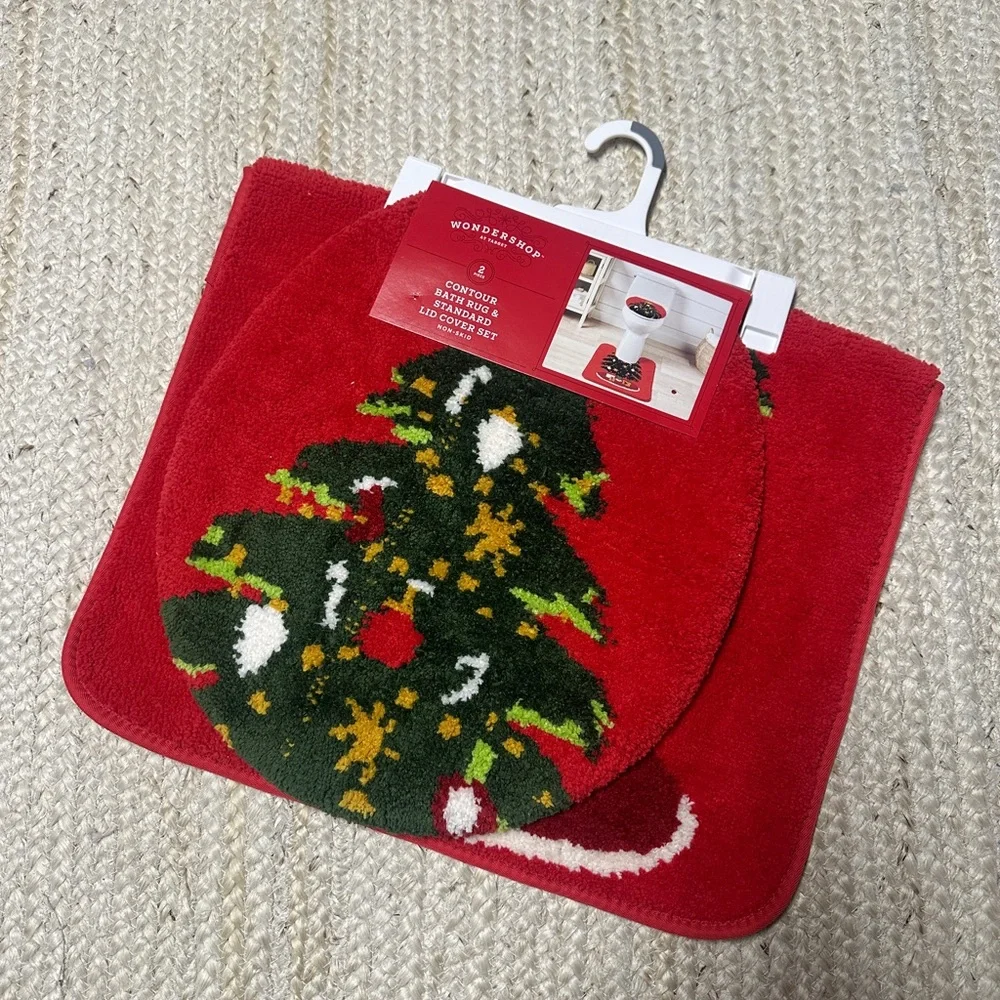 NEW Wondershop 2 Pc Christmas Tree Toilet Lid Cover & Contour Rug Set